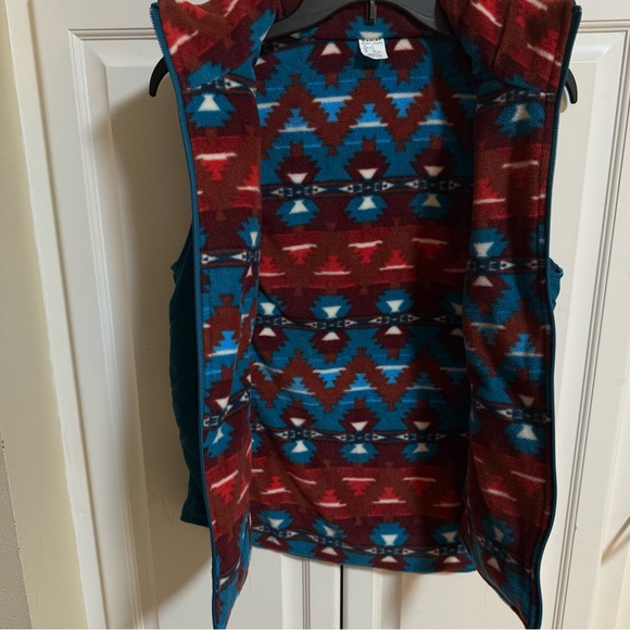 Ariat Dilon Reversible Insulated Vest color Teal size small - Picture 5 of 13